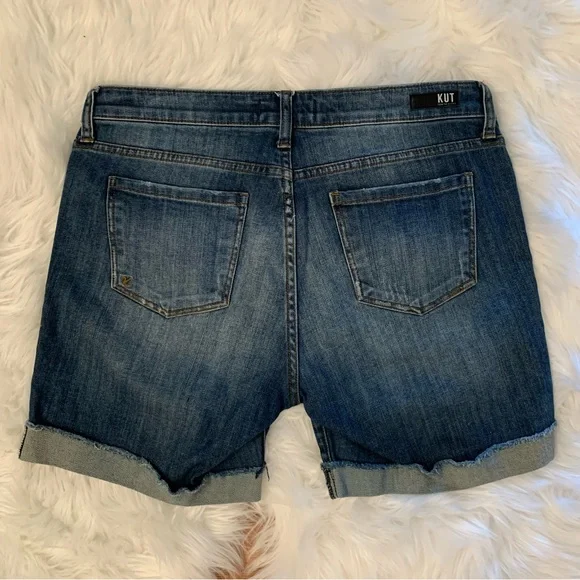 Kut from the Kloth Catherine Boyfriend Jean Shorts Size 8 Cuffed Distressed - Picture 11 of 16